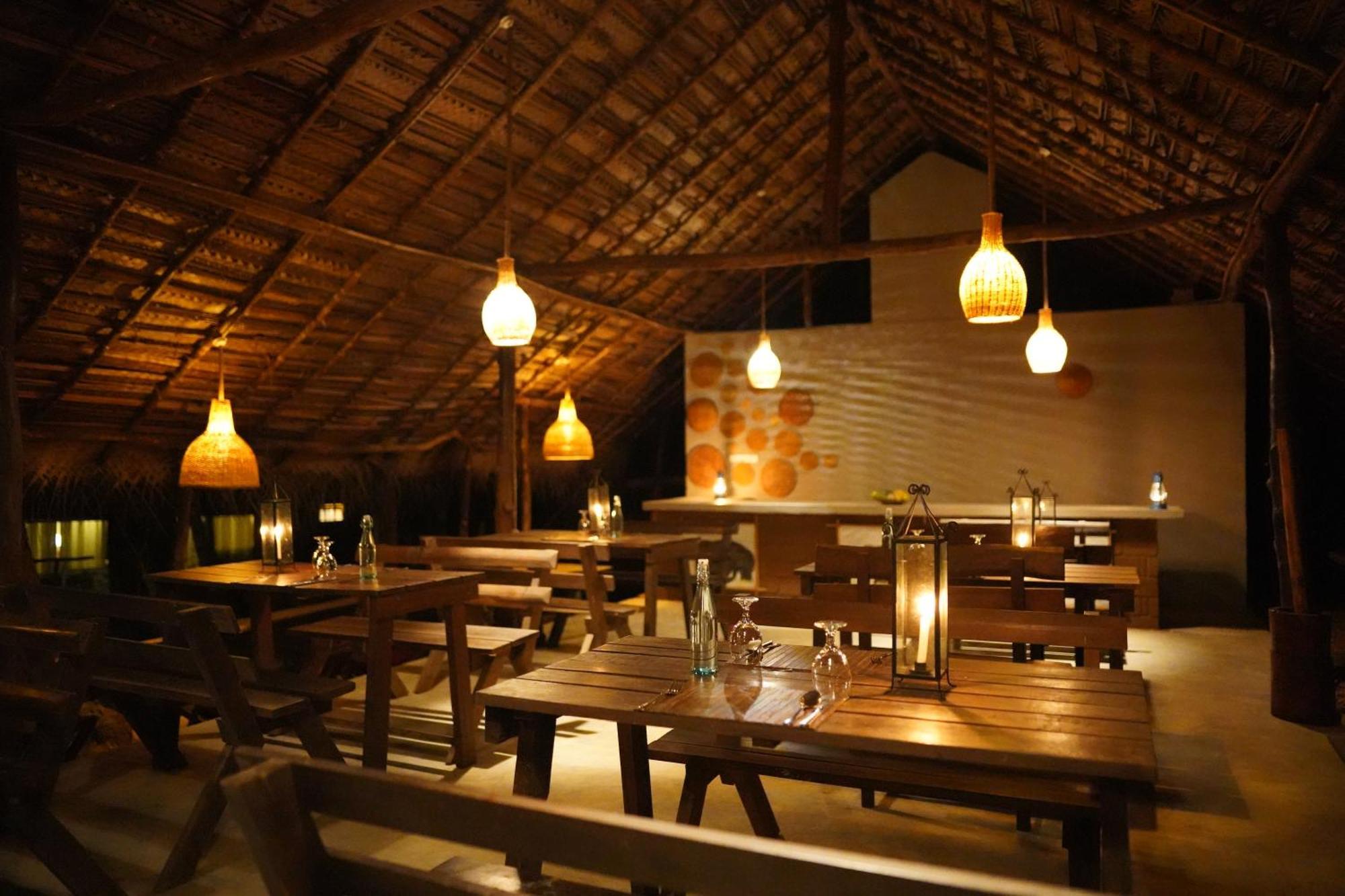 River Glamping By Gaga Bees Udawalawe Ngoại thất bức ảnh