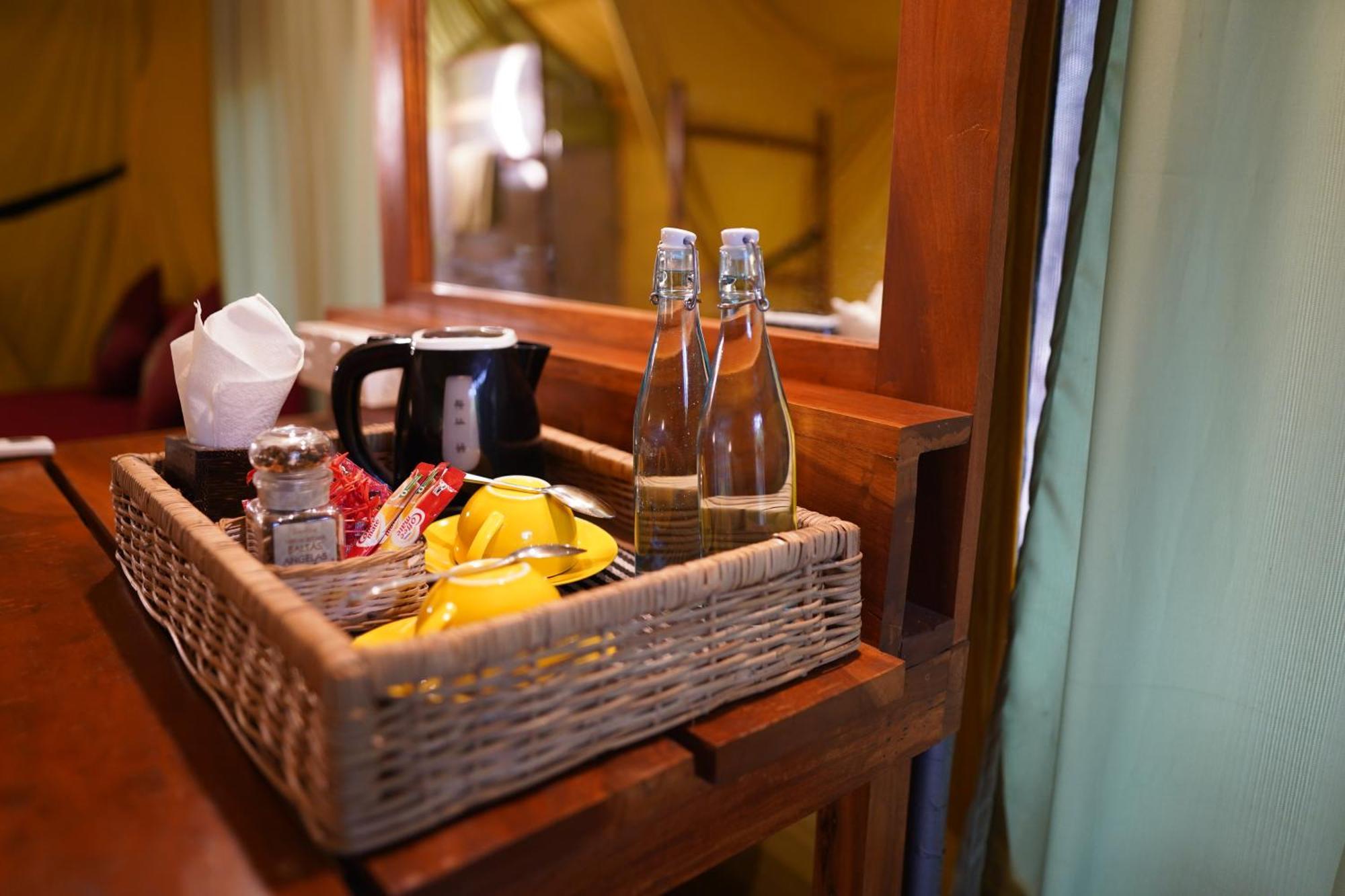 River Glamping By Gaga Bees Udawalawe Ngoại thất bức ảnh