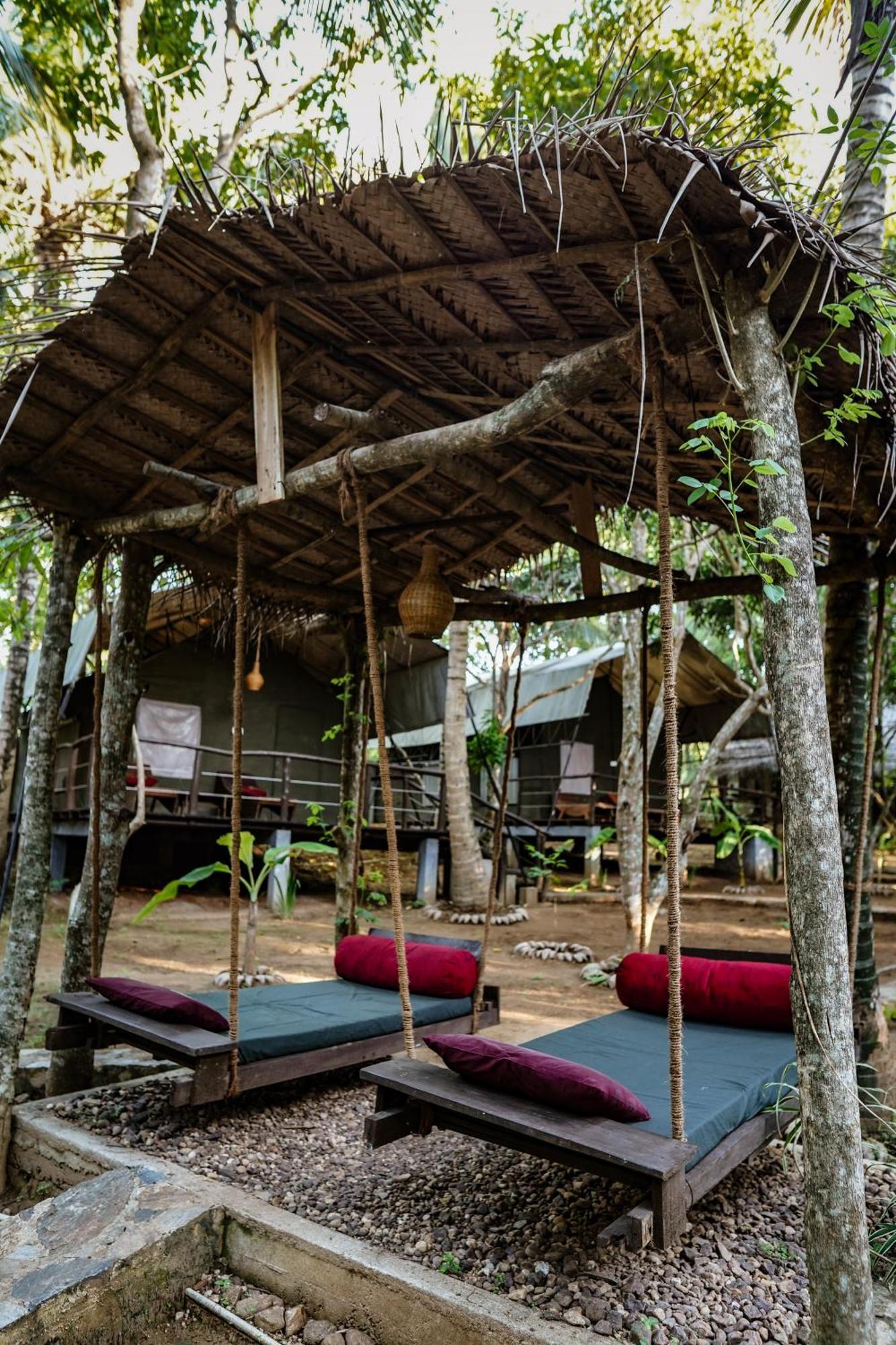 River Glamping By Gaga Bees Udawalawe Ngoại thất bức ảnh