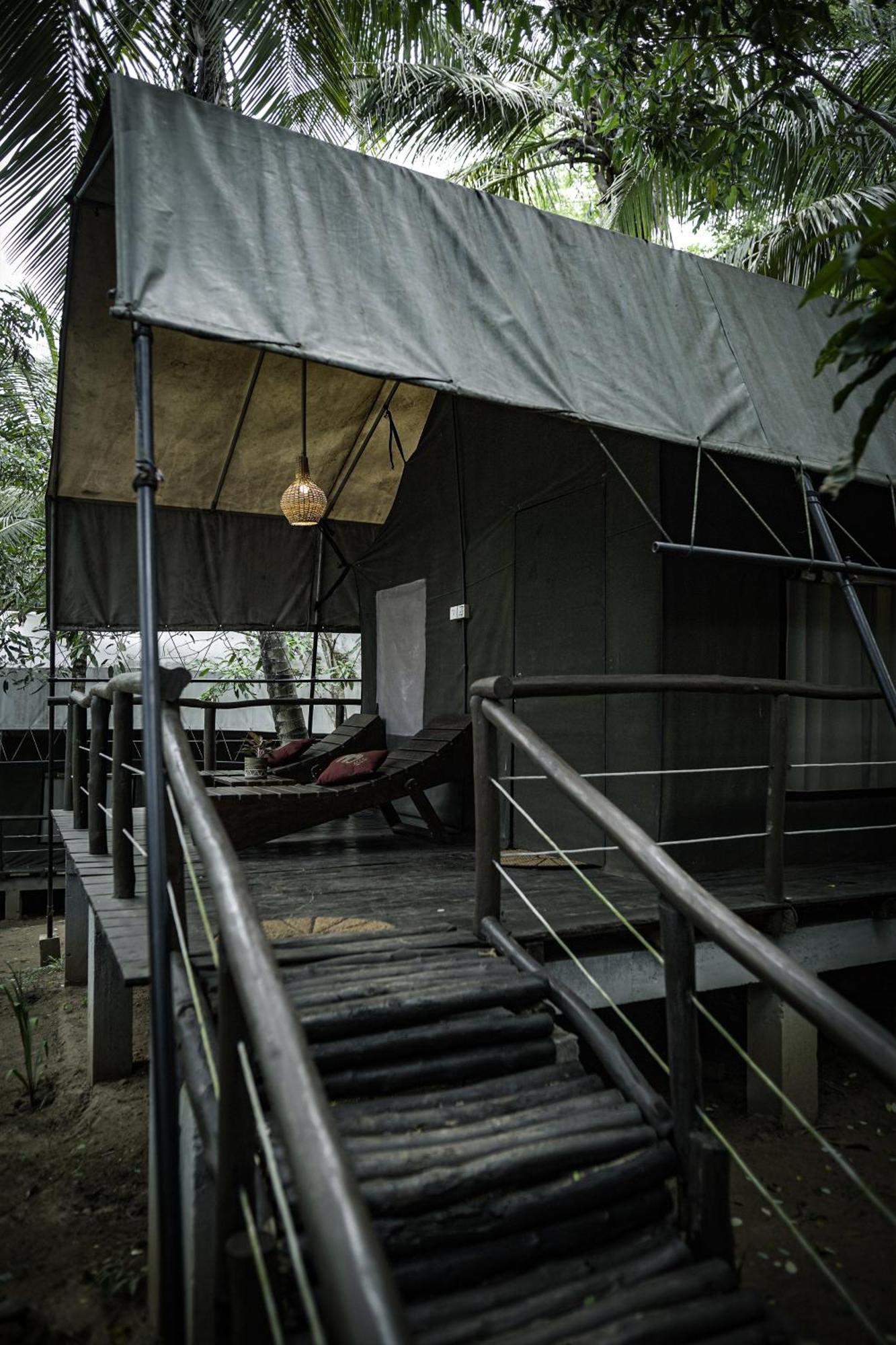 River Glamping By Gaga Bees Udawalawe Ngoại thất bức ảnh